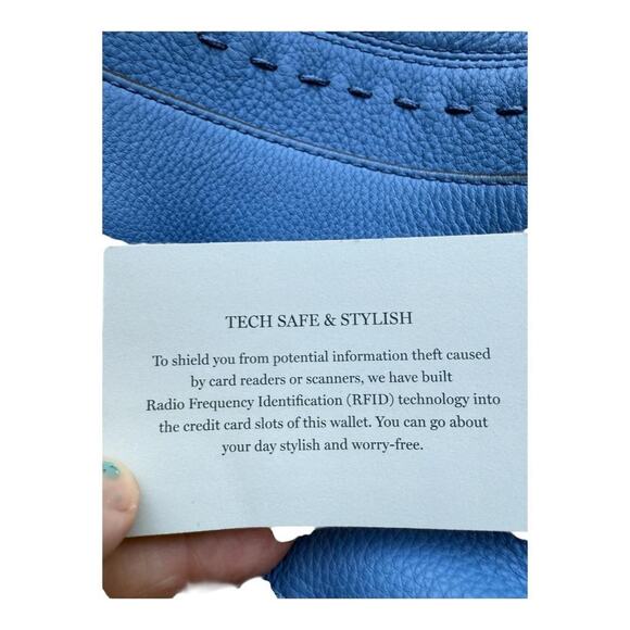 Cole Haan Ivy Pitch Stitch Beautiful Blue Leather CrossBody RFID - Picture 13 of 13